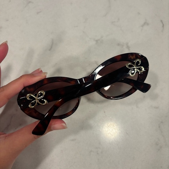 New eleventh hour x Anthropologie Maeve maya sunglasses